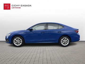 Skoda Octavia IV Liftback 1.0 TSI EVO 110KM 2022 Skoda Octavia Ambition Czujniki parkowania przodtyl Lane Assist Faktura Va, zdjęcie 1