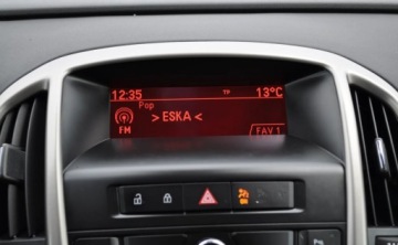 Opel Astra J Hatchback 5d 1.4 Turbo ECOTEC 140KM 2012 Opel Astra 1.4 Benzyna Tempomat Cz. parkowania Klimatyzacja 1.4 Benzyna, zdjęcie 26