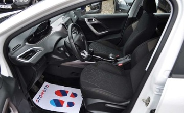 Peugeot 2008 I SUV 1.2 VTi 82KM 2013 Peugeot 2008 Benzyna Klimatyzacja 1.2 Benzyna 82KM, zdjęcie 12
