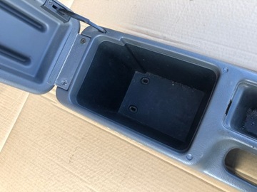 LOKETNÍ OPĚRKA TUNEL CENTRÁLNÍ MITSUBISHI LANCER VI