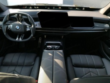 BMW Seria 7 G70 Sedan Facelifting 3.0 740 400KM 2026 740 xDrive 3.0 (400 KM)| Aktywna wentylacja foteli przednich, zdjęcie 8