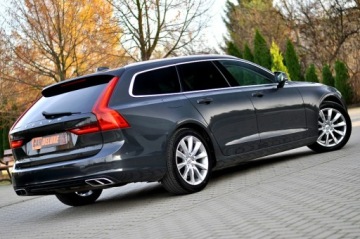 Volvo V90 II Kombi 2.0 D3 150KM 2017 Volvo V90 2,0 D3 150Km Full Led Skóra Grzana, zdjęcie 1