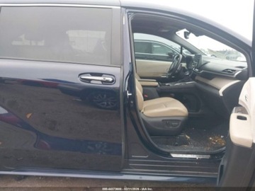 Toyota Sienna III 2024 Toyota Sienna XLE 2024 2.5 Hybryda 189KM, zdjęcie 9