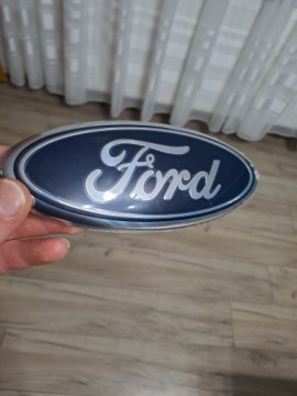 ЭМБЛЕМА ЗНАК РЕШЕТКА ЛОГОТИП ПЕРЕДНЯЯ ЧАСТЬ FORD FIESTA MK7