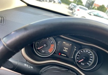 Jeep Cherokee V Terenowy 2.0 MJD 140KM 2014 Jeep Cherokee 2.0D 140KM 6B.Ledy Navi Klimatr.El.Klapa 2xPDC Po Rozrz.Fakt, zdjęcie 28