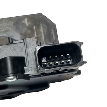 NOVÝ ZÁMEK DVEŘE ZADNÍCH LEVÝCH OPEL MERIVA B 13432376