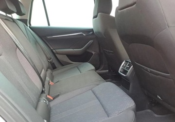 Skoda Octavia III Kombi Facelifting 1.5 TSI ACT 150KM 2020 Skoda Octavia Style 1.5 TSI 150 KM Virtual Cockpit Kamera LED Podg. fo, zdjęcie 10