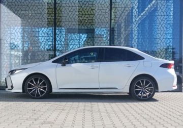 Toyota Corolla XII Sedan Facelifting 1.8 Hybrid 140KM 2023 Toyota Corolla Corolla GR Sport Dynamic FV23 Salon PL ASO 1 wl., zdjęcie 2