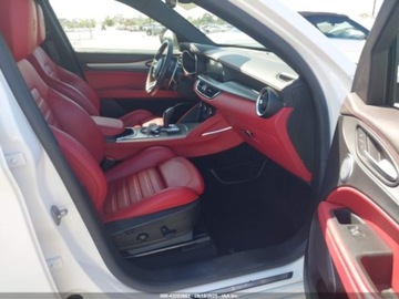 Alfa Romeo Stelvio SUV Facelifting 2.0 Turbo 280KM 2021 Alfa Romeo Stelvio Ti Sport 2021 2.0l 2.0 Benzyna 280KM, zdjęcie 9