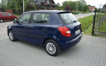 Skoda Fabia II Hatchback Facelifting 1.6 TDI CR DPF 75KM 2012 Skoda Fabia 1.6 TDI Klimatyzacja Ekonomiczny 2 Kpl Kol Stan bardzo dobry, zdjęcie 6