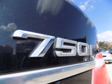 BMW Seria 7 E65 Sedan 750 i 367KM 2005 BMW Seria 7 BIALOLEKA 4.8 V8 Benzyna (367 KM), 2005r prod. KOMIS TYSIAK, zdjęcie 26