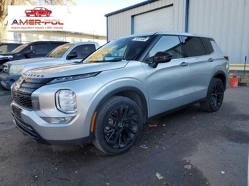 Mitsubishi Outlander III 2022 Mitsubishi Outlander Mitsubishi Outlander SE FWD, od ubezpieczalni