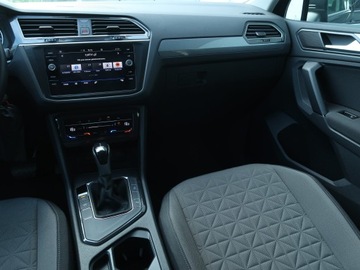 Volkswagen Tiguan II SUV Facelifting 1.5 TSI 150KM 2022 VW Tiguan 1.5 TSI, Salon Polska, 1. Właściciel, zdjęcie 7