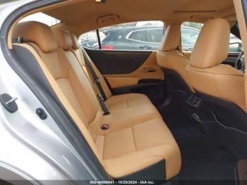 Lexus ES VII (XV70) 2024 Lexus ES 2024r., ES 350, od ubezpieczalni 3.5 Benzyna 302KM, zdjęcie 9