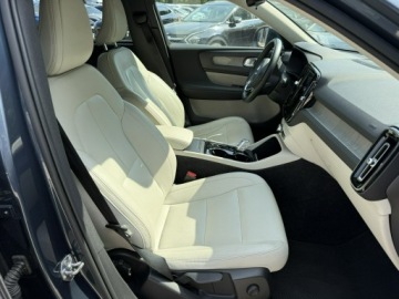 Volvo XC40 Crossover 2.0 T4 190KM 2019 Volvo XC 40 T4 190kM! Inscription aut, Salon, zdjęcie 12