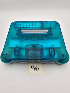 КОНСОЛЬ NINTENDO 64, ЕВРОПЕЙСКАЯ ВЕРСИЯ, ПРОЗРАЧНАЯ СИНЯЯ + ОРИГИНАЛЬНЫЕ АКСЕССУАРЫ