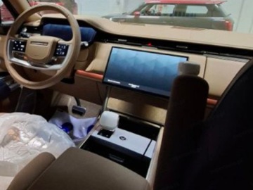 Land Rover Range Rover V SWB 3.0 D350 350KM 2025 Range Rover D350 SV Bespoke ''Equator Haze'' 3.0 (350KM) 2025, zdjęcie 4