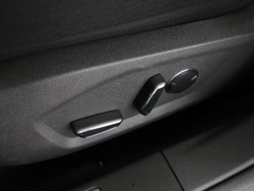 Ford Mondeo V Kombi Facelifting 2.0 EcoBlue 150KM 2020 Ford Mondeo FV23% Titanium automat navi kamera, zdjęcie 39