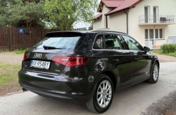 Audi A3 8V Hatchback 3d 1.2 TFSI 110KM 2015 Audi A3 Sportback Audi A3 Sportback 1.2 TFSI Attraction S tronic 1.2 110KM, zdjęcie 7