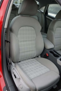 Audi A4 B8 Limousine Facelifting 2.0 TDI 150KM 2015 Audi A4 Limousine 2.0 TDI CR 150 KM, 4x4, Lift, S-Line, Webasto, Hak, GWAR, zdjęcie 25