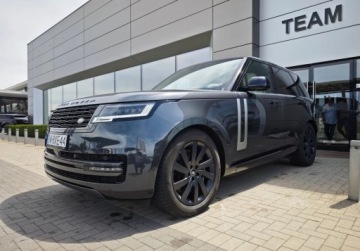 Land Rover Range Rover V SWB 3.0 P400 400KM 2023 Land Rover Range Rover MY24 3.0P PHEV 460 KM AWD Auto SE 3.0 Benzyna 400KM, zdjęcie 4