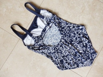 Цельный купальник SPEEDO, размер 42