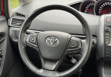 Toyota Verso Minivan Facelifting 1.8 Valvematic 147KM 2017 Toyota Verso 1,8 147KM 7 os. PANORAMA Climatronic Kamera ASO Dla wymagajac, zdjęcie 18