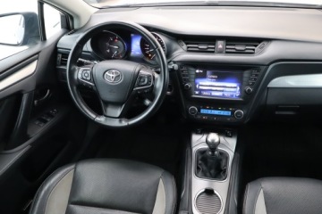 Toyota Avensis III Wagon Facelifting 2015 2.0 D-4D 143KM 2016 Toyota Avensis 2.0 D-4D, Salon Polska, Serwis ASO, zdjęcie 6