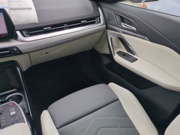 BMW X1 U11 Crossover Plug-In 1.5 30e 326KM 2026 BMW X1 xDrive30e Sport Suv 1.5 (326KM) 2026, zdjęcie 11