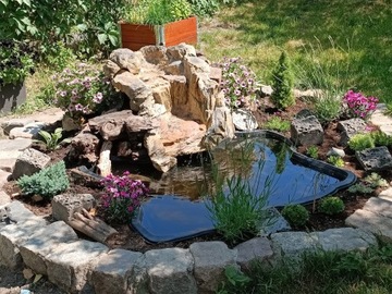 У САДОВОГО КАСКАДА КА-02 бесконечный речной пруд