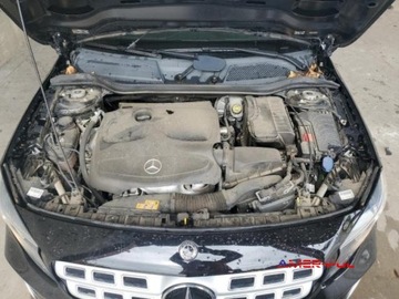 Mercedes GLA I 2018 Mercedes-Benz GLA 2018r, 2.0L, od ubezpieczalni 2.0 Benzyna 208KM, zdjęcie 10