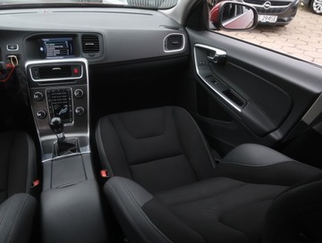 Volvo S60 II Sedan 2.4 D5 215KM 2013 Volvo S60 D5, Salon Polska, Serwis ASO, 211 KM, zdjęcie 7