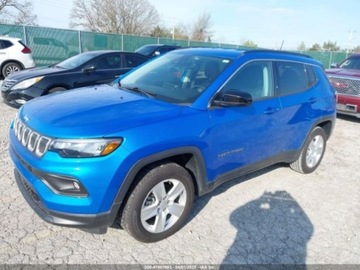 Jeep Compass II 2022 Jeep Compass 2022r., Latitude, od ubezpieczalni 2.4 Benzyna 177KM, zdjęcie 2