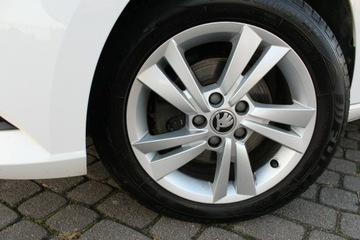 Skoda Fabia III Kombi Facelifting 1.0 TSI 95KM 2021 Škoda Fabia Skoda Fabia AMBITION 1.0 TSI 95KM, zdjęcie 31