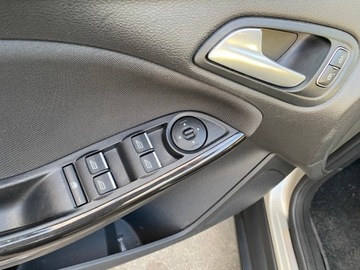 Ford Focus III Kombi Facelifting 1.0 EcoBoost 125KM 2014 navi alu 17&#039; PDC P+T climatronic, zdjęcie 23