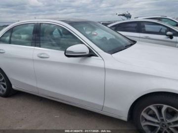 Mercedes Klasa C W205 2018 Mercedes-Benz Klasa C C 300 4matic 2.0 Benzyna 241KM, zdjęcie 8