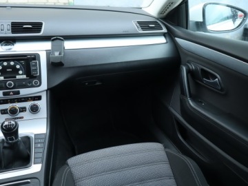 Volkswagen CC 2.0 TDI CR DPF BlueMotion Technology 177KM 2014 VW CC 2.0 TDI, 174 KM, Navi, Xenon, Bi-Xenon, zdjęcie 7
