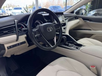 Toyota Camry IX Sedan 2.5 Hybrid Dynamic Force 218KM 2022 Toyota Camry Comfort Kamera cofania CarPlayAndroid Auto LED ACC, zdjęcie 6