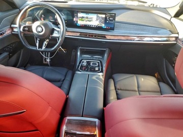 BMW Seria 7 G70 2024 BMW Seria 7 740i 2024 3.0l 3.0 Benzyna 375KM, zdjęcie 8