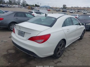 Mercedes CLA C117 2018 Mercedes-Benz CLA 250 Coupe 2.0 Benzyna 208KM, zdjęcie 7