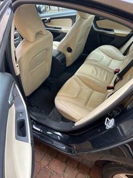 Volvo S60 II Sedan 1.6 T4 180KM 2013 VOLVO S60 turbo benzyna, 180 KM, 182 tyś. km., zdjęcie 11