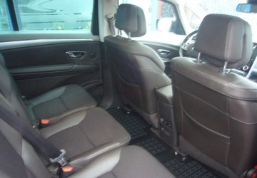 Renault Espace V Van 1.6 Energy dCi 160KM 2016 Renault Espace Renault Espace V Espace 1.6 Diesel 160KM, zdjęcie 15