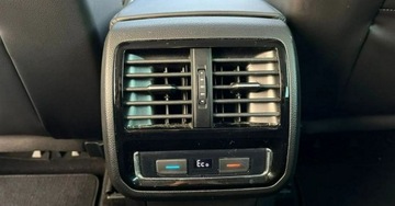 Volkswagen Passat B8 2020 Volkswagen Passat DSG PlugIn LED Webasto Piekny kolor Faktura VAT23, zdjęcie 32