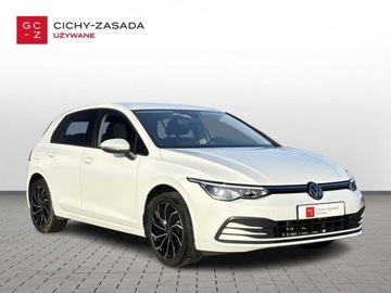 Volkswagen Golf VIII Variant 1.5 eTSI 150KM 2023 Volkswagen Golf 1.5eTSI 150KM Life DSGKameraKeyLessACCNiski PrzebiegASOFV23, zdjęcie 6