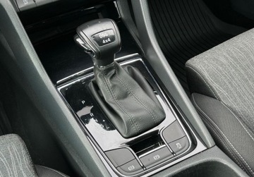 Skoda Karoq Crossover 2.0 TDI 190KM 2019 Skoda Karoq 4x4 TDI, duzy serwis Style , ACC, Kamera, GPS, KESSY, 1 wlasci, zdjęcie 21