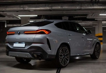 BMW X6 G06 2025 BMW X6 xDrive30d, Panorama, Pneumatyka, Hak, Pakiet Innowacji, 22 Cale 3.0, zdjęcie 4