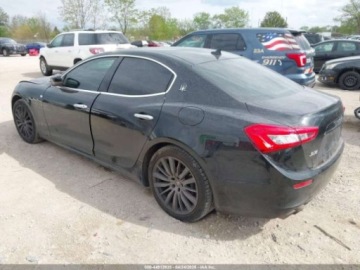 Maserati Ghibli III 2017 Maserati Ghibli S Q4, 2017r., 4x4, 3.0L 3.0 Benzyna 404KM, zdjęcie 2