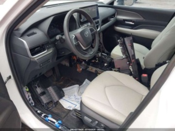 Toyota 2024 Toyota Grand Highlander Hybrid XLE 2024 2.5l 2.5 Hybryda 186KM, zdjęcie 10