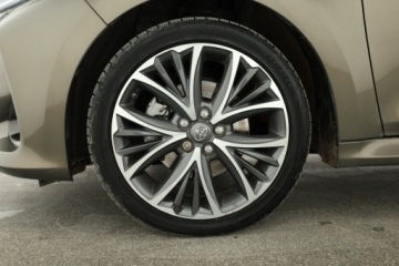 Toyota Yaris IV Hatchback 1.5 Hybrid Dynamic Force 116KM 2021 Toyota Yaris 1.5 VVT-i Hybrid, Salon Polska, zdjęcie 17