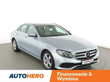 Mercedes Klasa E W213 Limuzyna 2.0 220d 194KM 2016 Mercedes E 220 Avantgarde Automat Navi Kamera, zdjęcie 9